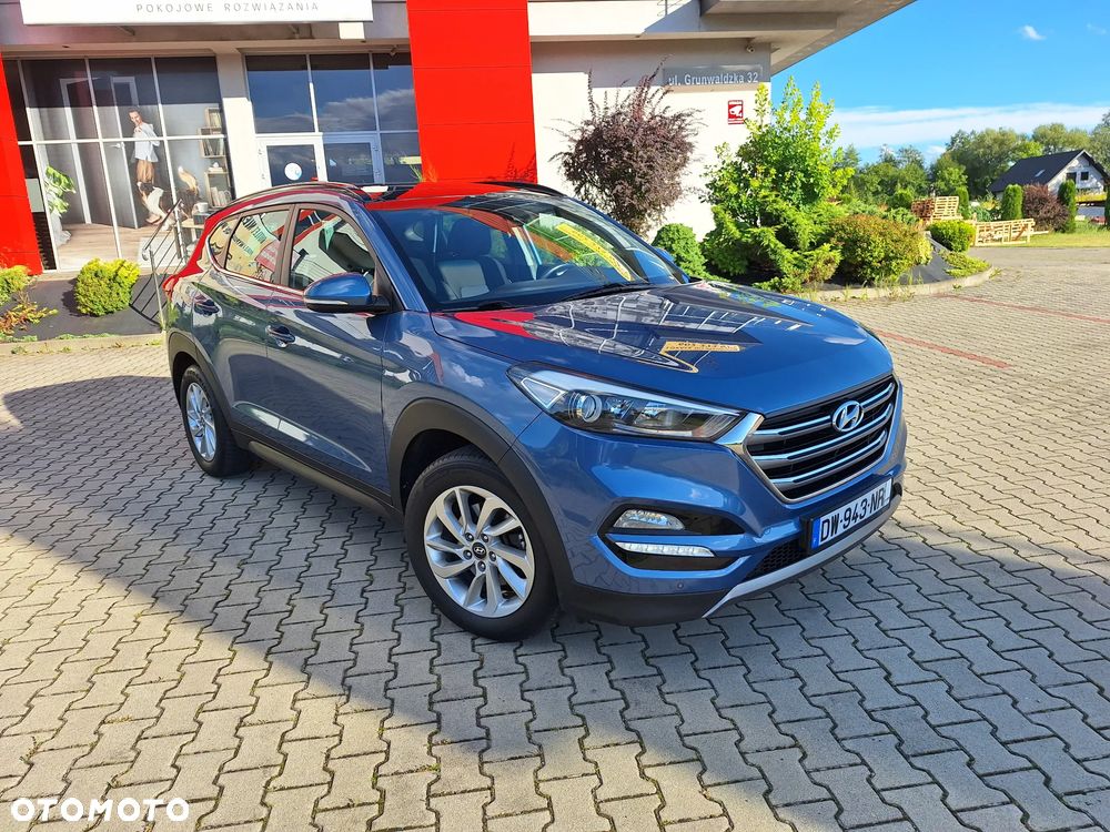 Hyundai Tucson 1.7 CRDI BlueDrive Style 2WD - 1
