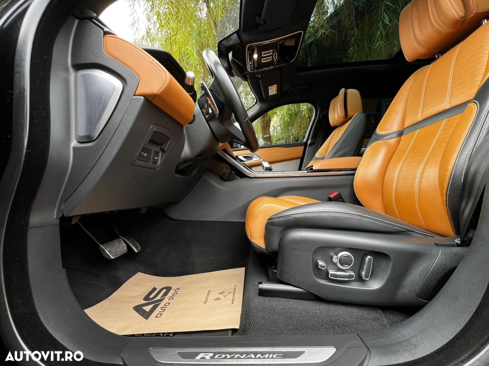 Land Rover Range Rover Velar R-Dynamic 2.0 P250 HSE - 17