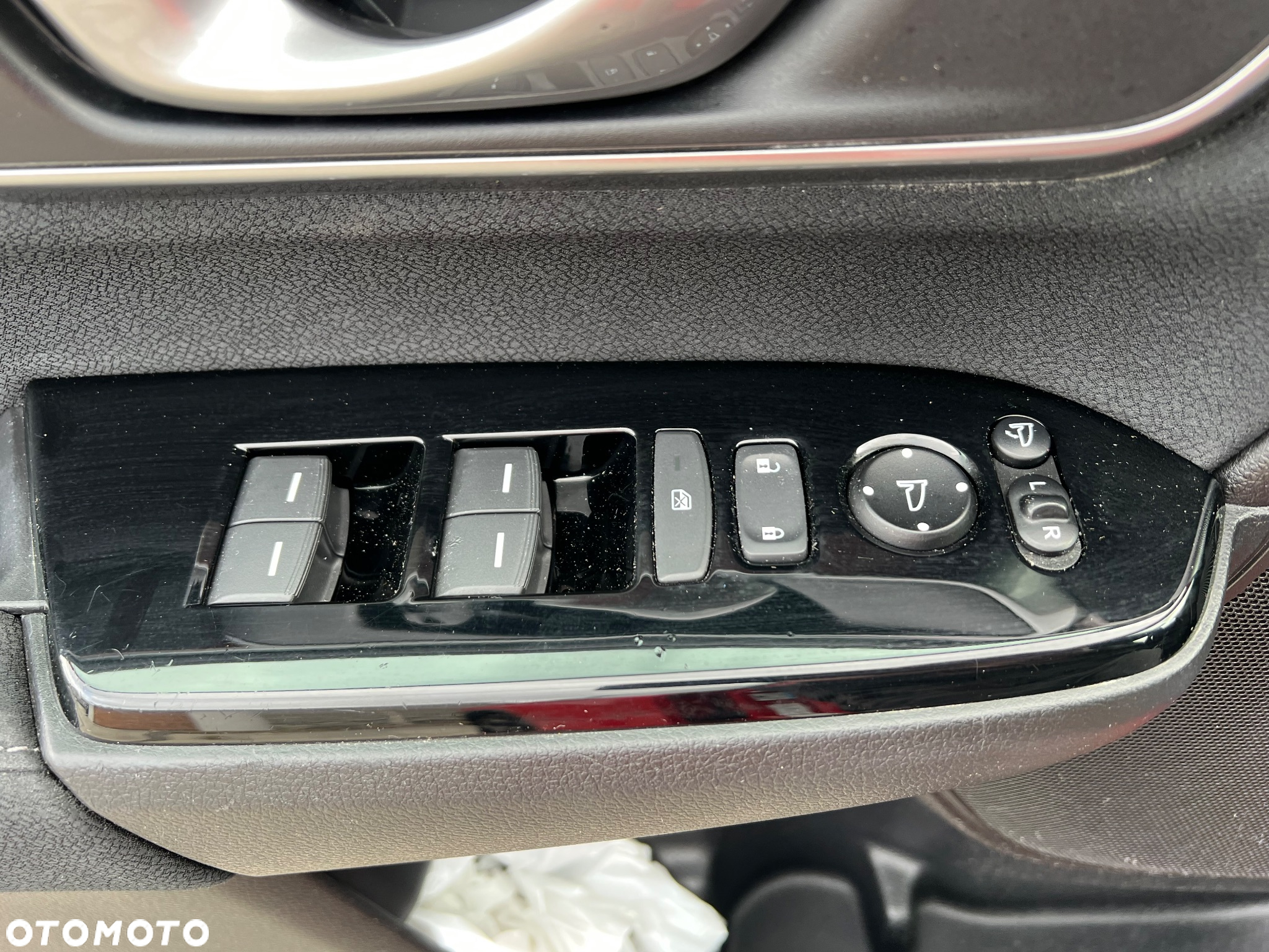 Honda CR-V 2.0 i-MMD Hybrid 4WD Lifestyle - 28