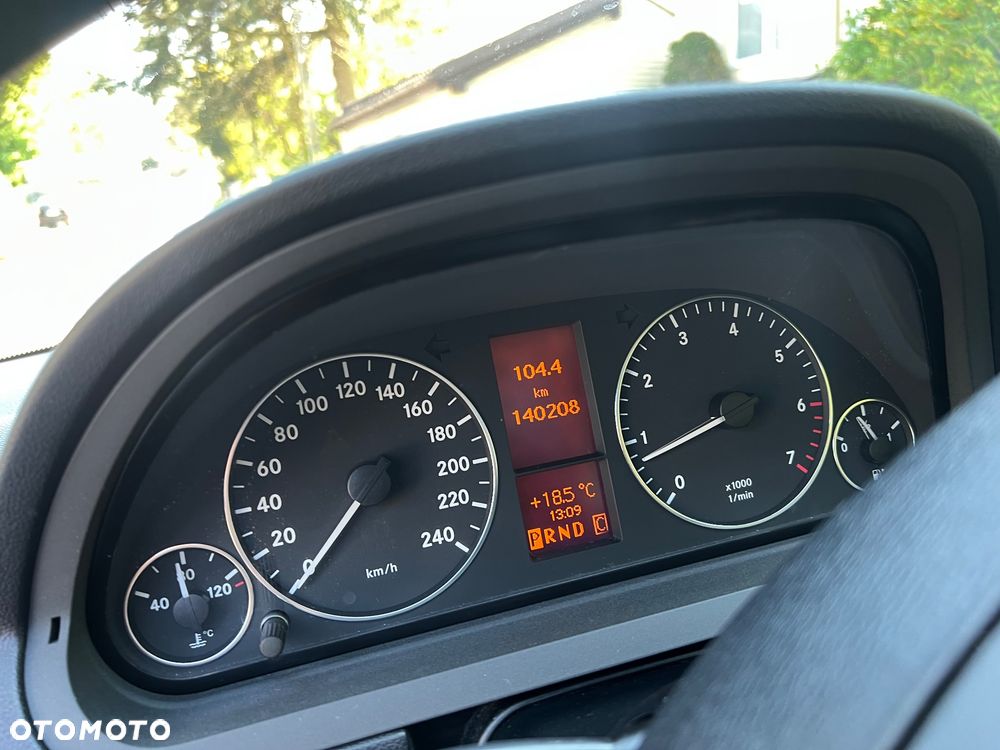 Mercedes-Benz Klasa A 150 Autotronic Avantgarde - 19