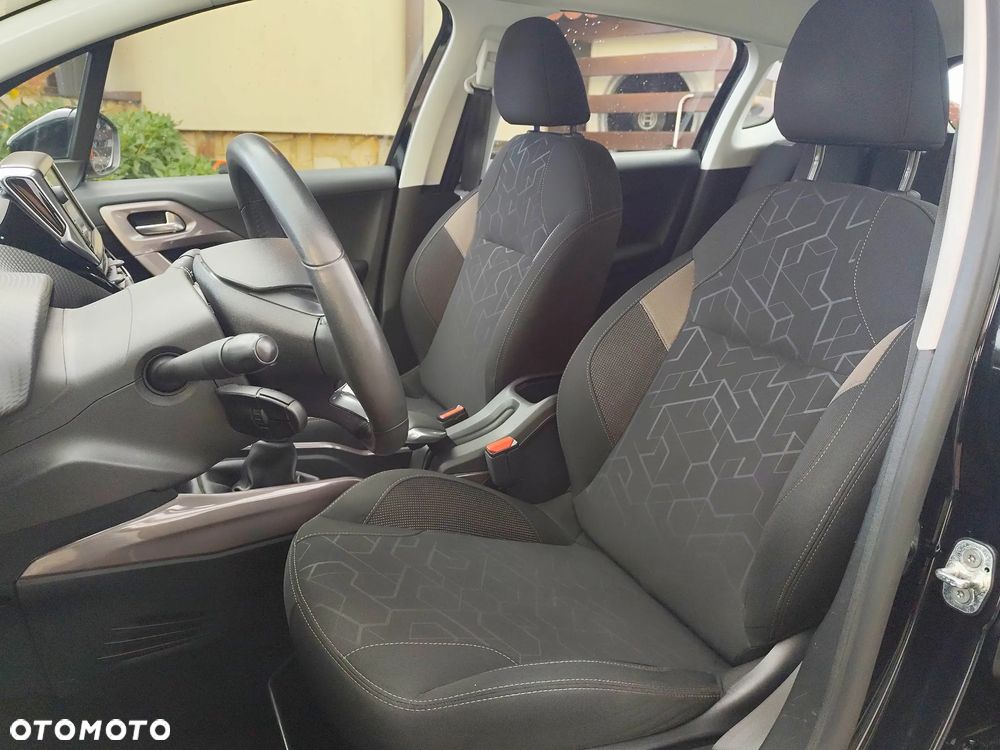 Peugeot 2008 1.6 BlueHDi Active - 19