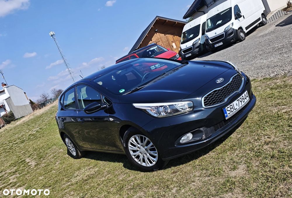 Kia Ceed 1.4 CVVT Attract - 13