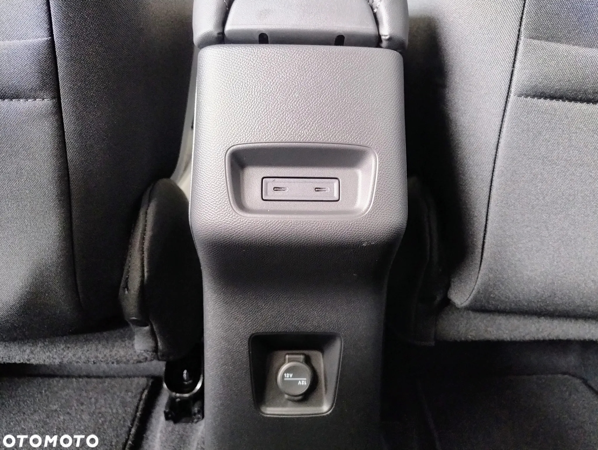 Citroën C3 Aircross 1.2 mHEV Plus S&S eDCT6 - 26