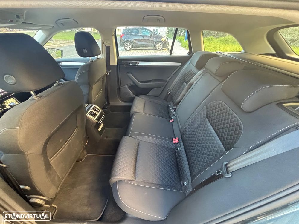 Skoda Superb Break - 11