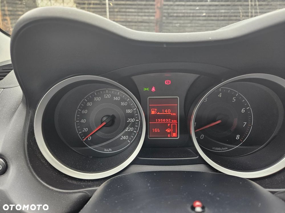 Mitsubishi Lancer 1.8 Inform - 5