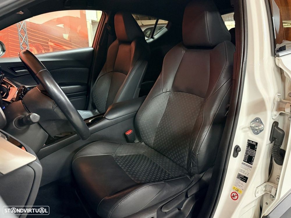 Toyota C-HR 1.8 HSD Exclusive+P.Luxury - 7