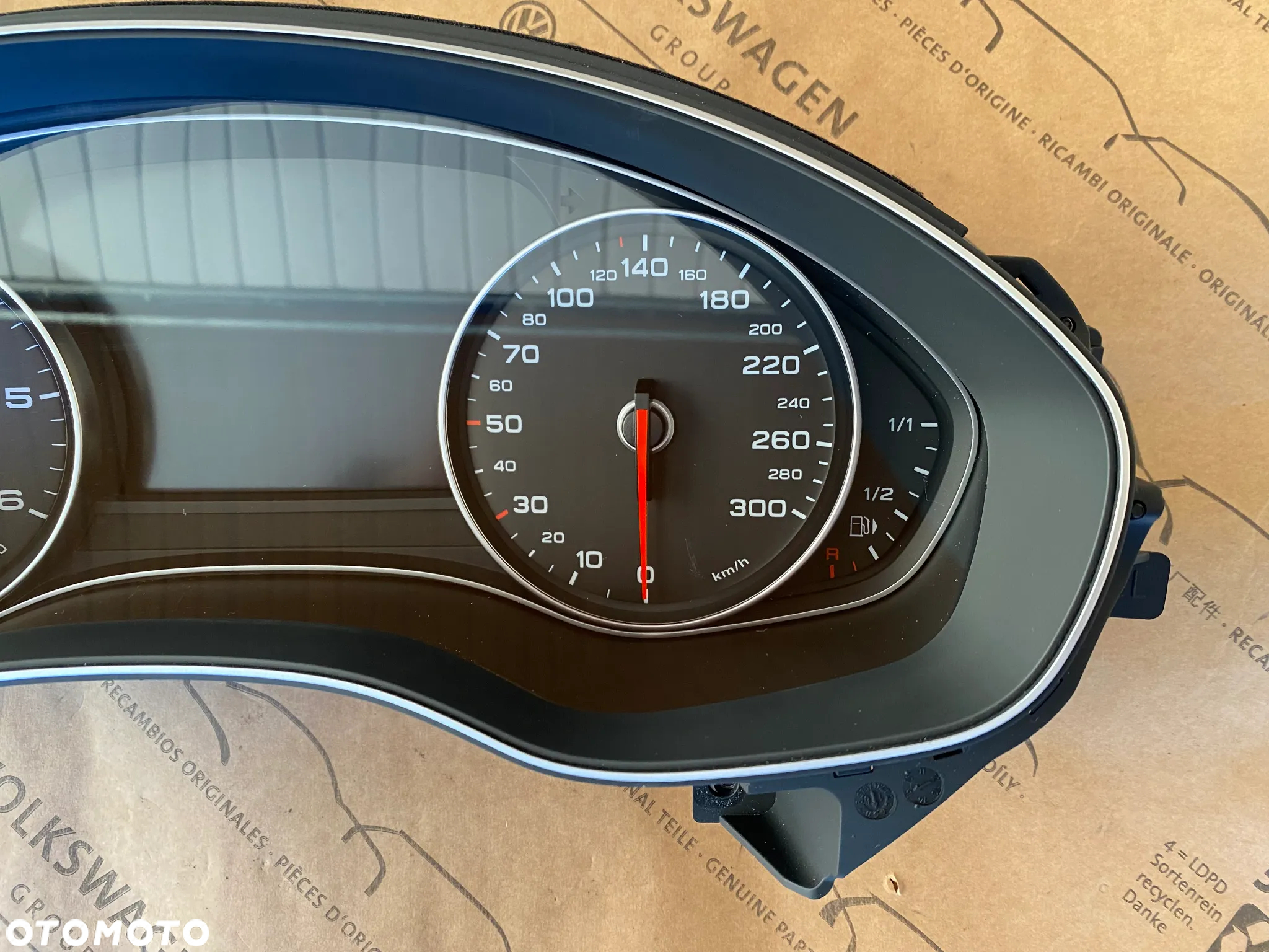 LICZNIK ZEGARY Wyświetlacz Audi A6 C7 4G LIFT 4G8920934R 28 km jak nowy - 9