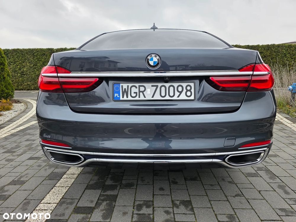 BMW Seria 7 730d xDrive - 4