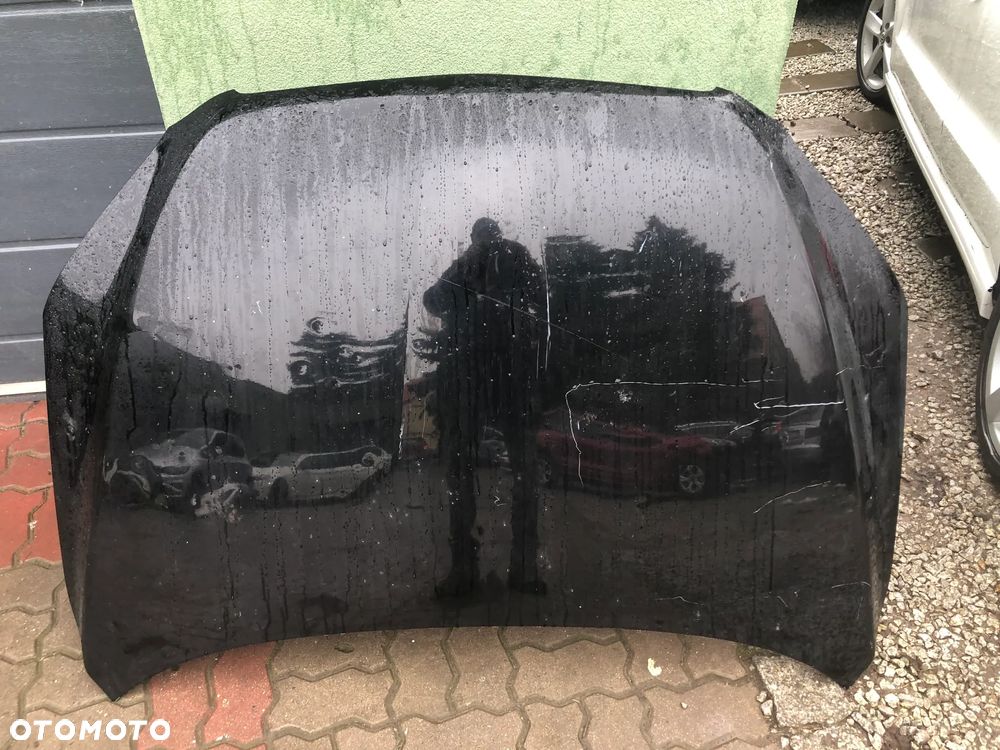 MASKA POKRYWA SILNIKA CZARNA TOYOTA RAV4 3 III 05-12 - 1