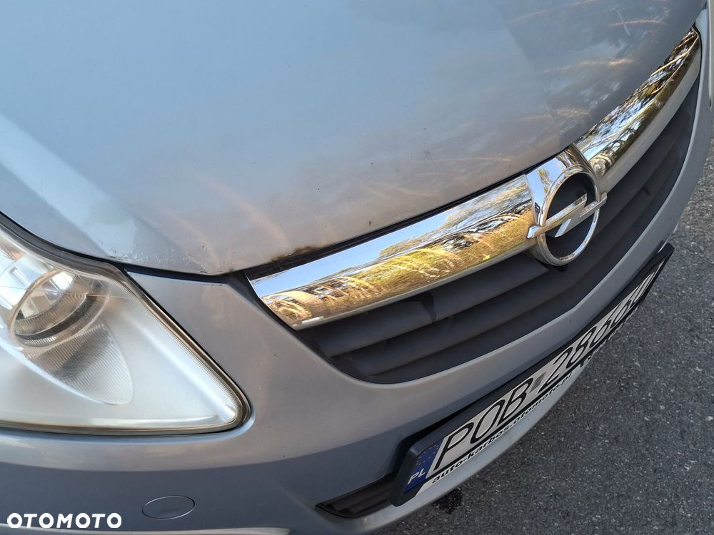 Opel Corsa 1.2 16V Essentia - 8