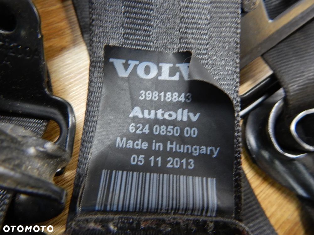 Deska rozdzielcza kokpit konsola pasy airbag Volvo S60 V60 II 10-18 EU Łuków części - 9