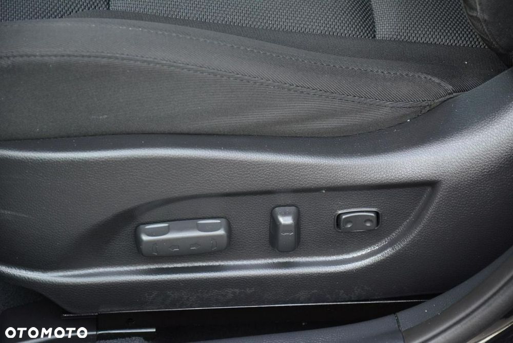 Hyundai i40 1.6 GDI Business - 28
