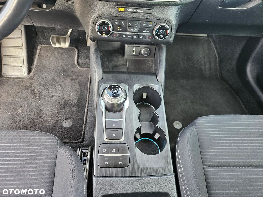 Ford Focus 1.5 EcoBlue Start-Stopp-System TITANIUM - 30
