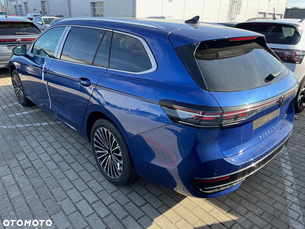 Volkswagen Passat Variant - 4