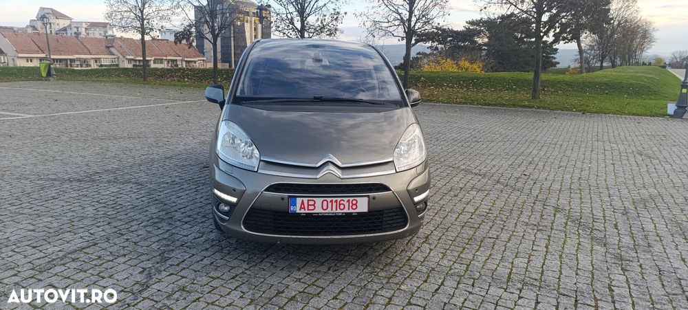 Citroën C4 Picasso 2.0 HDi FAP Exclusive - 10