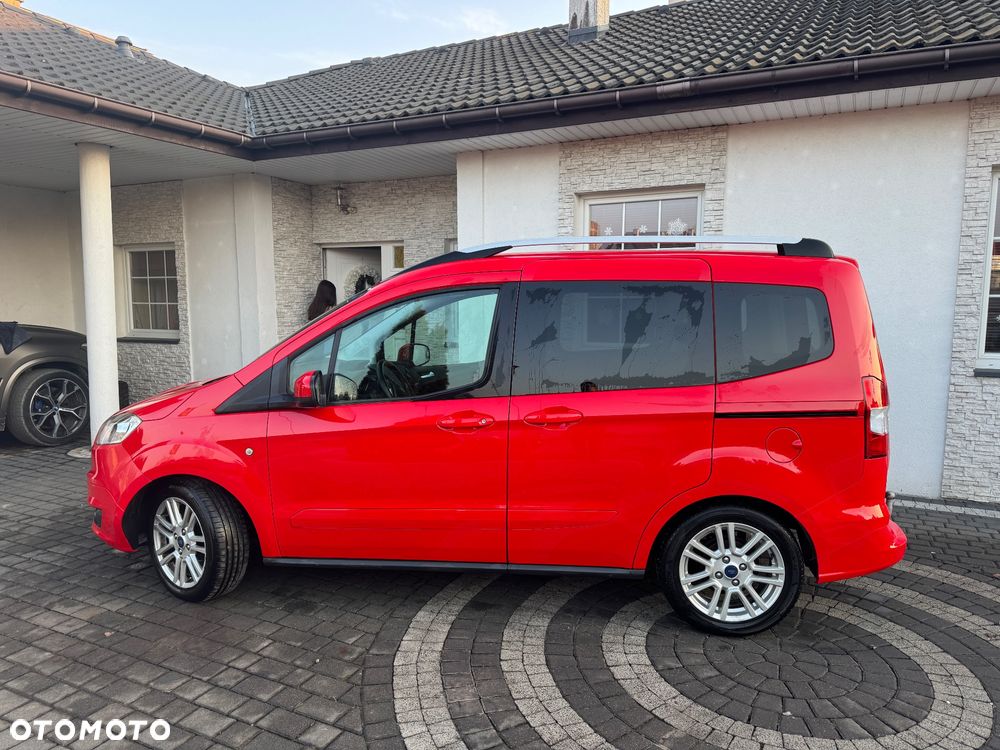 Ford Tourneo Courier 1.0 EcoBoost Titanium - 9