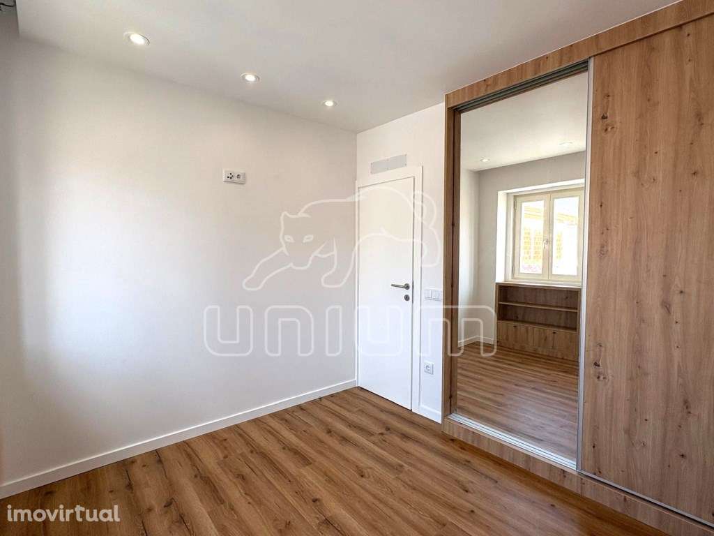 Moradia T2 no centro histórico - Grande imagem: 3/14