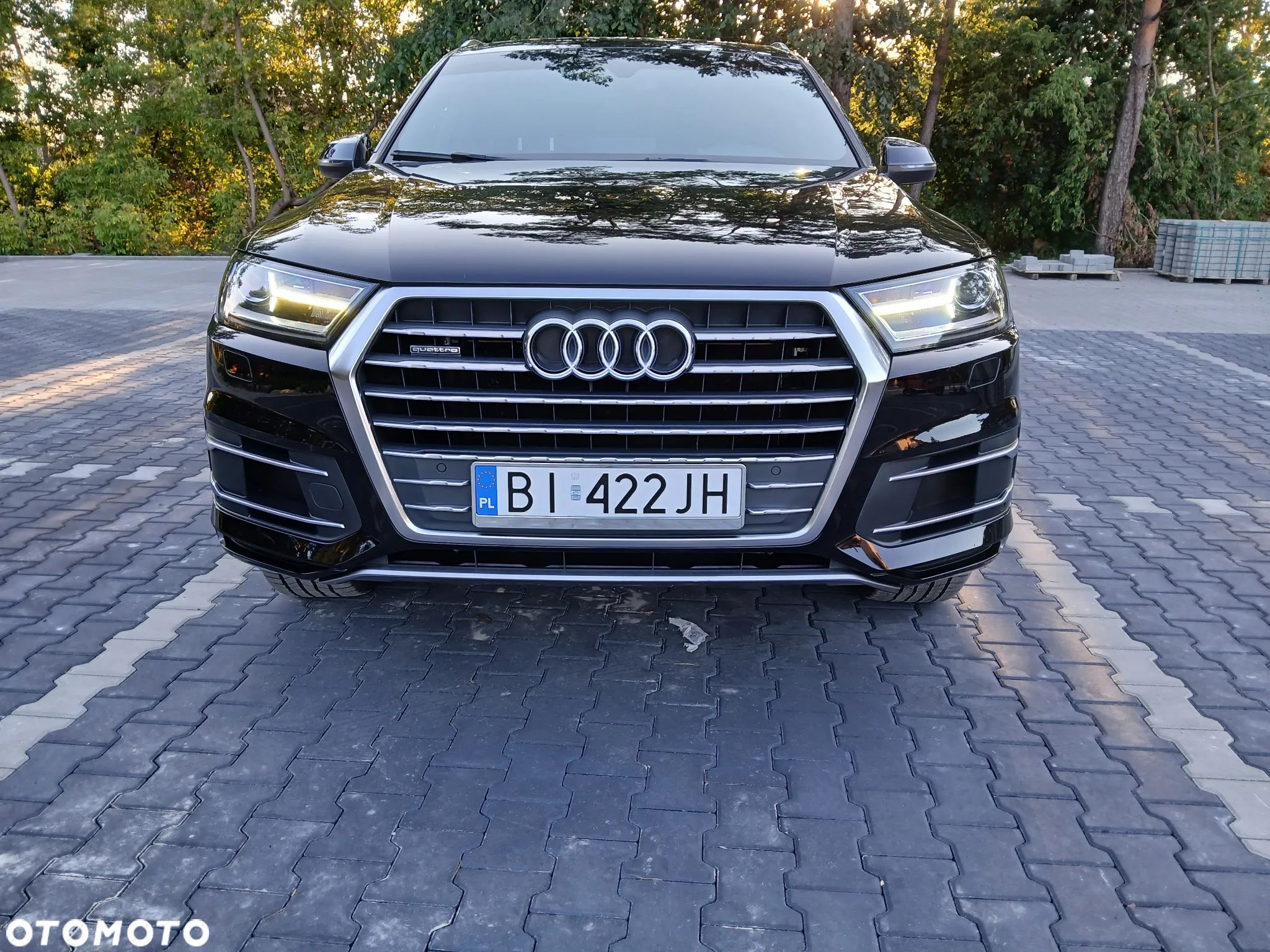 Audi Q7 - 1