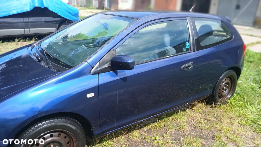 Honda Civic 1.4i S - 8