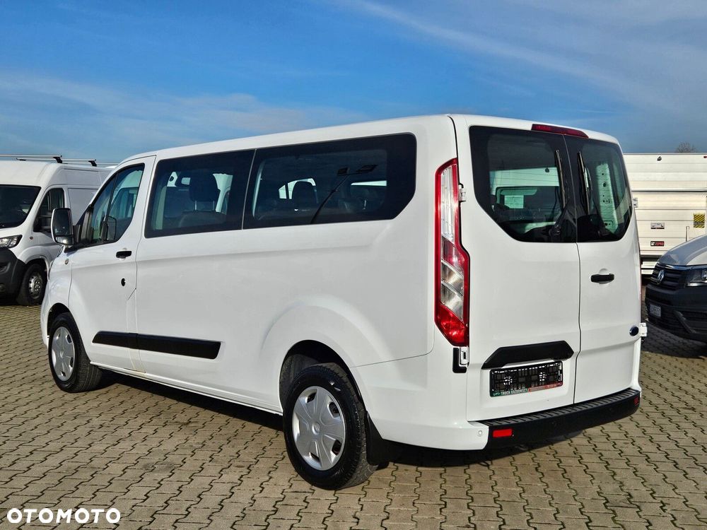 Ford Transit Custom - 11