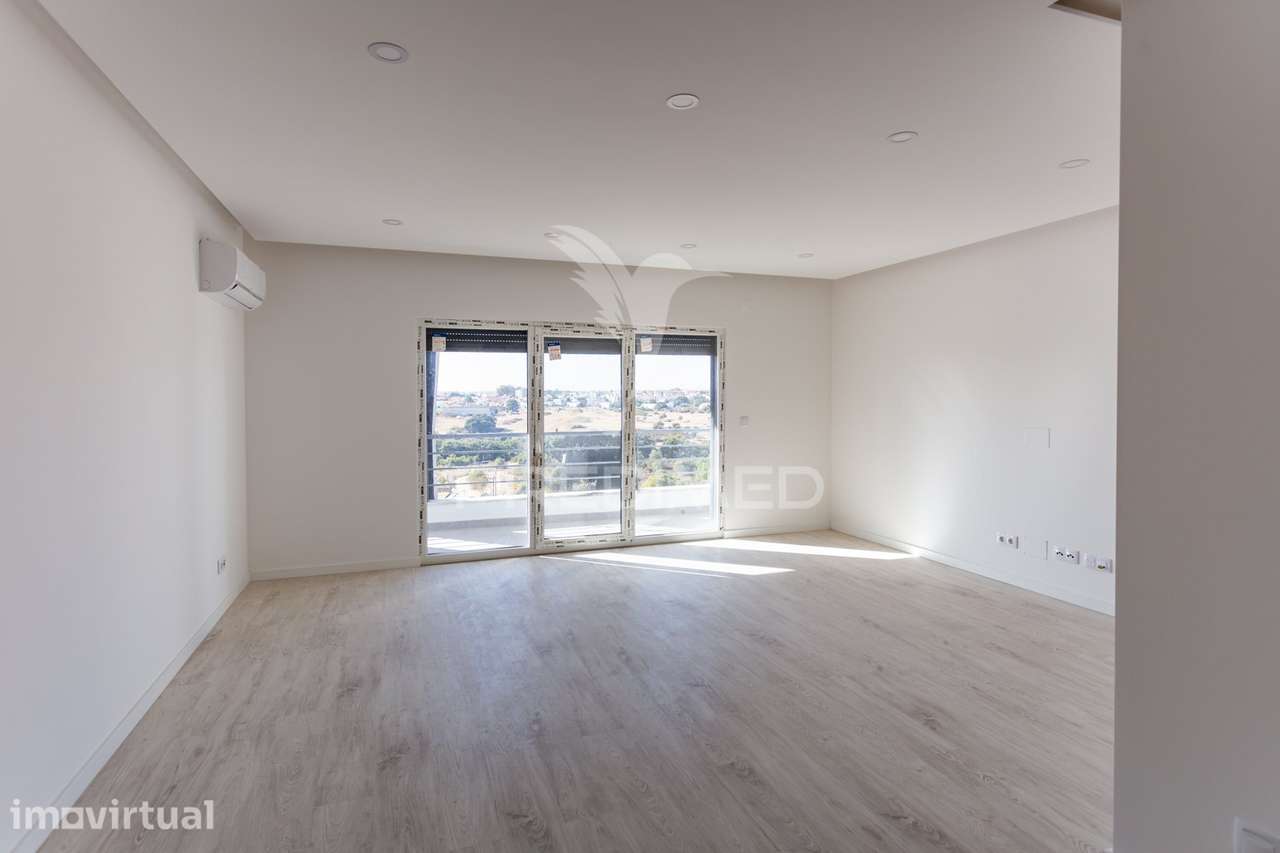 Apartamento T2 em Paio Pires – Condomínio Fechado - Grande imagem: 5/18