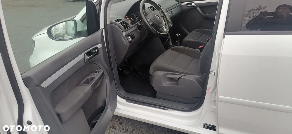 Volkswagen Touran 1.2 TSI Comfortline - 8