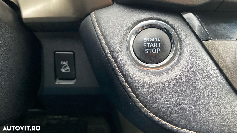 Toyota RAV4 2.2 D-4CAT 4WD Aut Luxury - 13