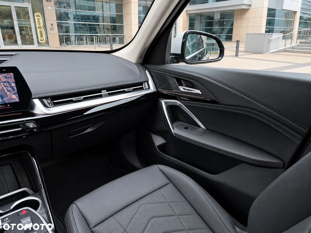 BMW X1 xDrive23d mHEV xLine sport - 11