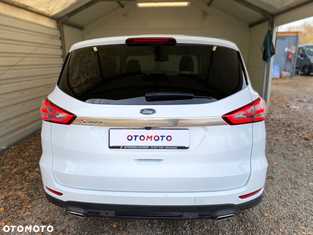 Ford S-Max - 37