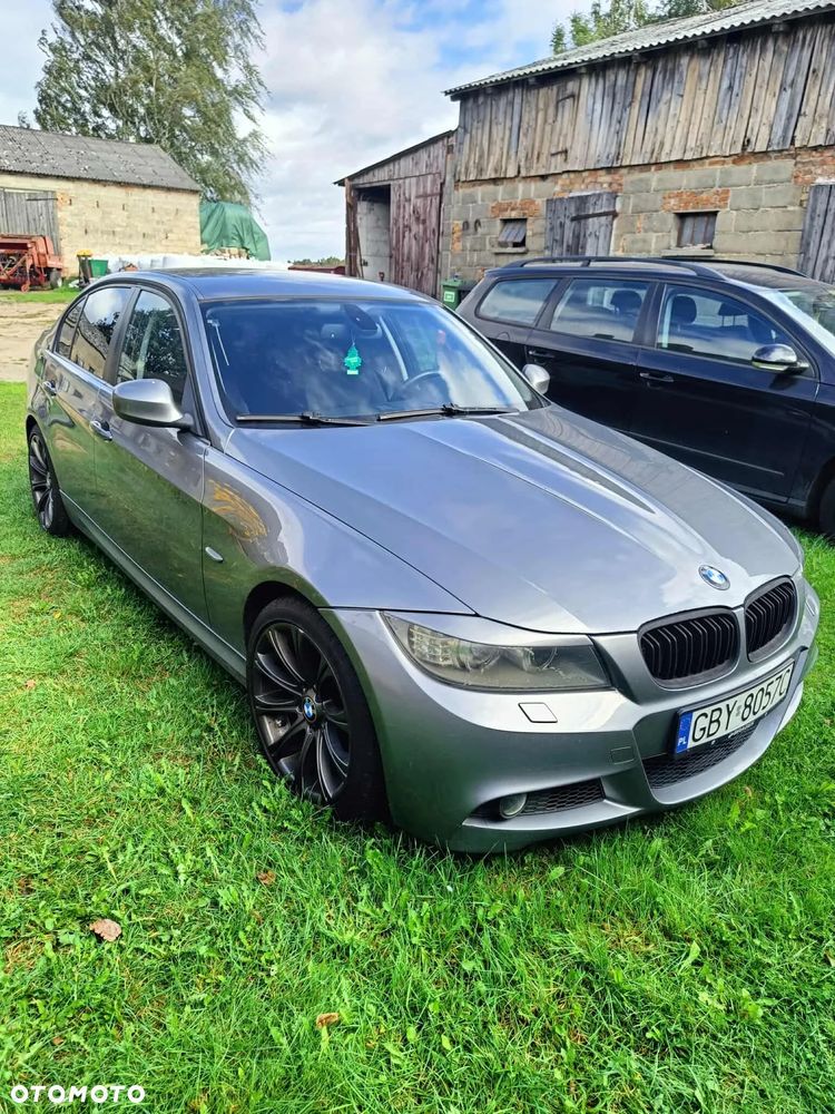 BMW Seria 3 318d - 3