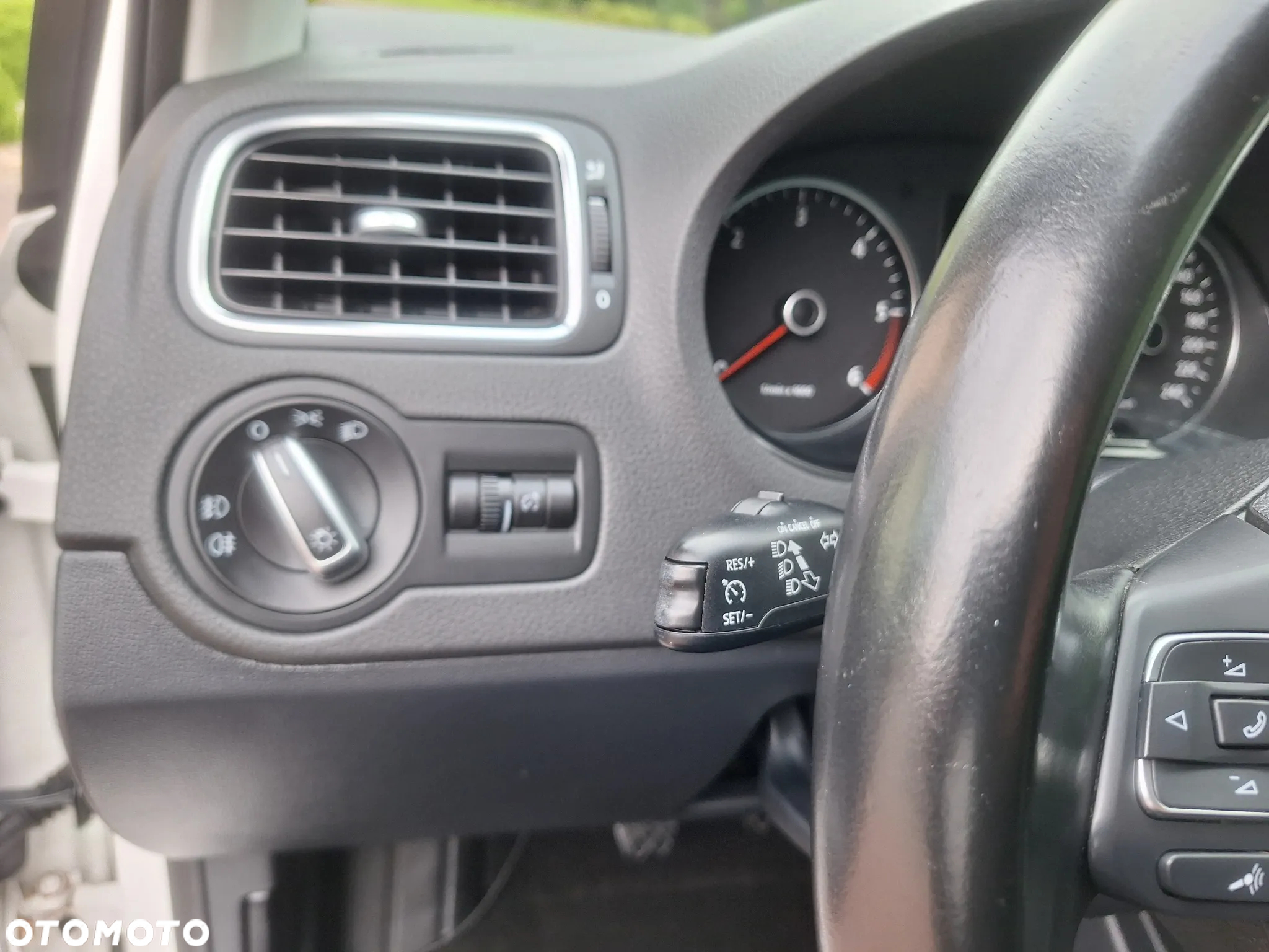 Volkswagen Polo 1.6 TDI Life - 17
