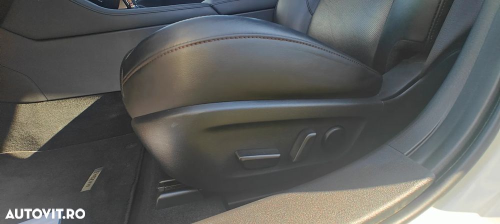 Mazda 3 SKYACTIV-D 1.8 DRIVE - 11