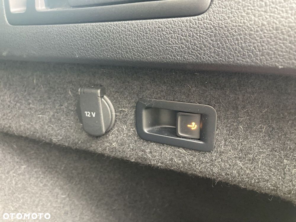 Volkswagen Passat Variant 2.0 TDI BMT Highline DSG - 26