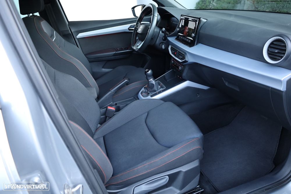 SEAT Arona 1.0 TSI FR - 49