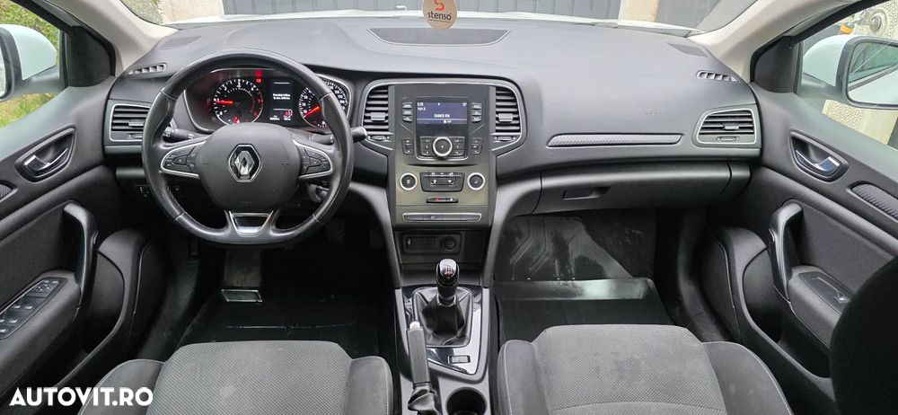 Renault Megane BLUE dCi 115 Equilibre - 7