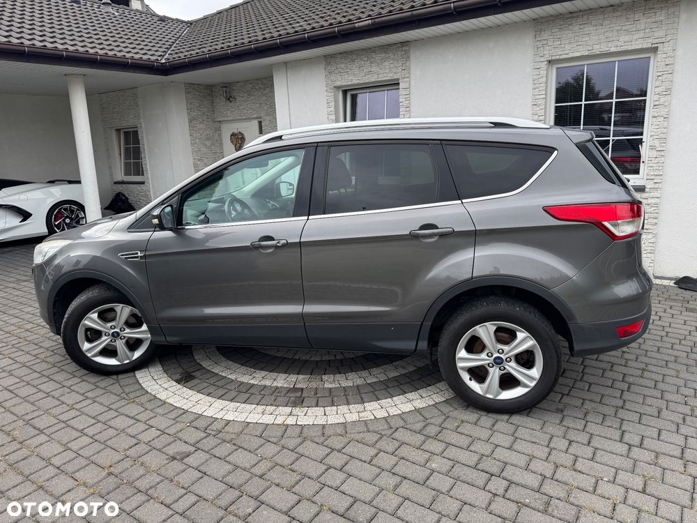 Ford Kuga 1.6 EcoBoost 2x4 Trend - 11