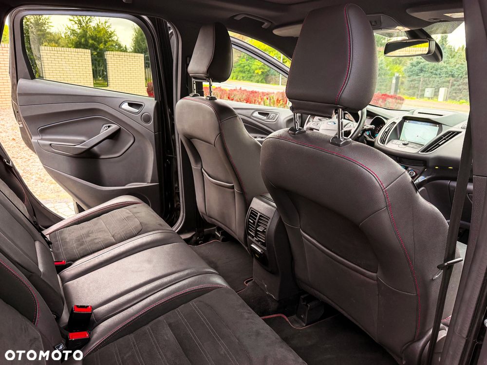 Ford Kuga 1.5 EcoBoost 4x4 ST-Line - 29
