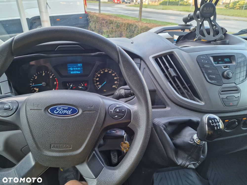 Ford Transit - 11