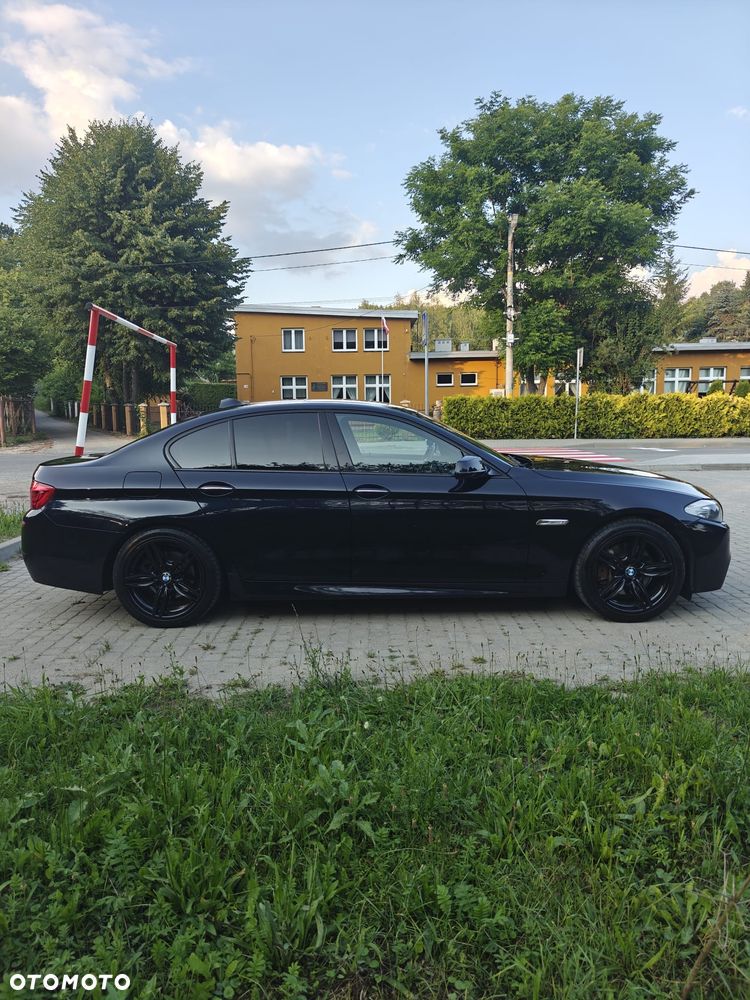 BMW Seria 5 525d - 19