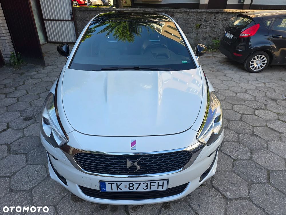 DS Automobiles DS 5 - 12