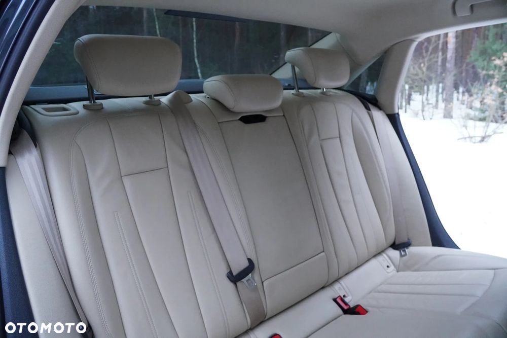 Audi A4 Limousine 2.0 TDI S tronic - 15