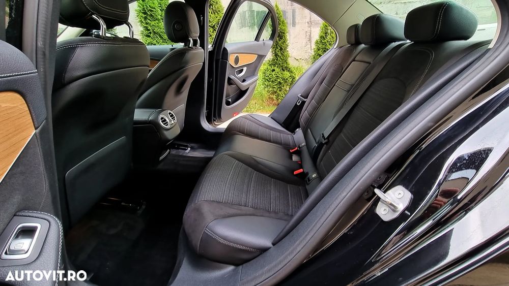Mercedes-Benz C 180 9G-TRONIC Avantgarde - 18