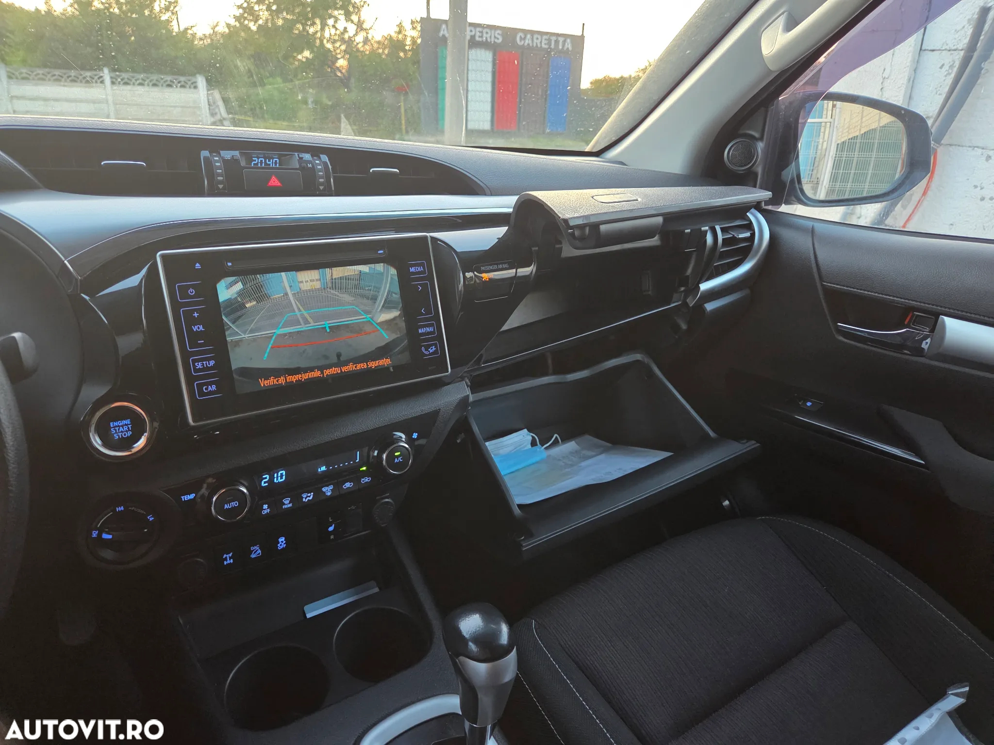 Toyota Hilux 4x4 Double Cab A/T Invincible - 5