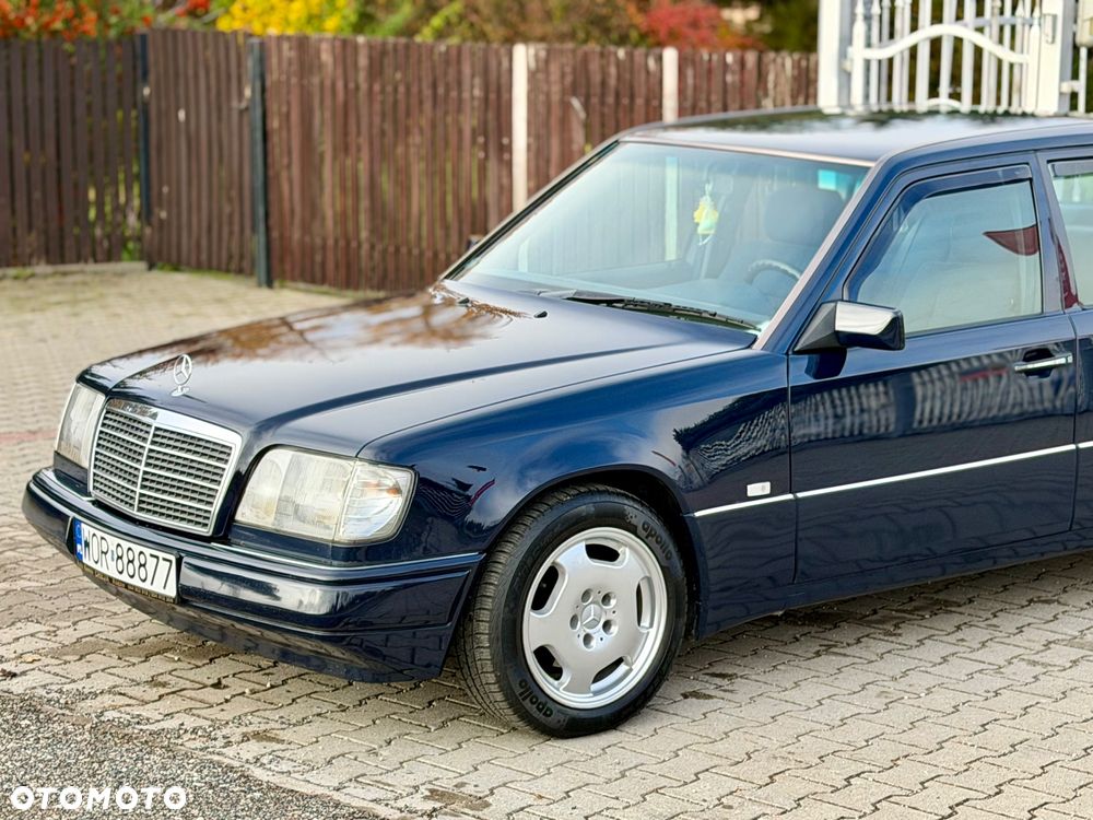 Mercedes-Benz W124 (1984-1993) - 23