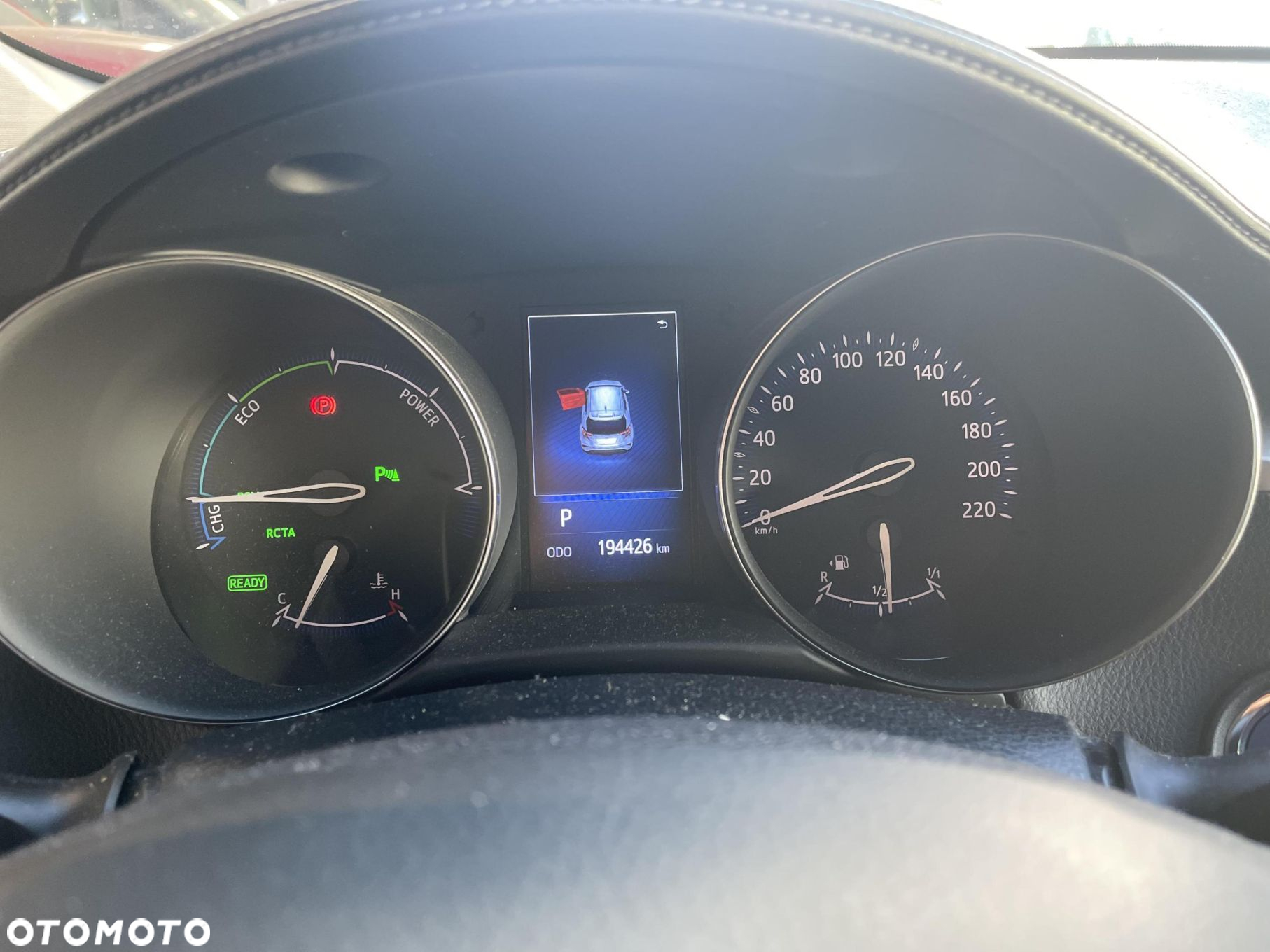 Toyota C-HR - 16
