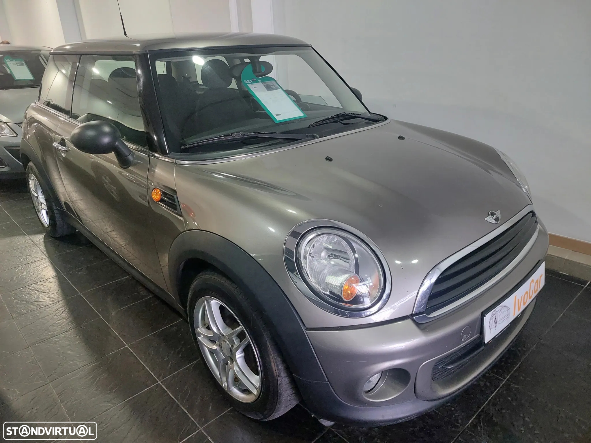 MINI 3 Portas One D - 3