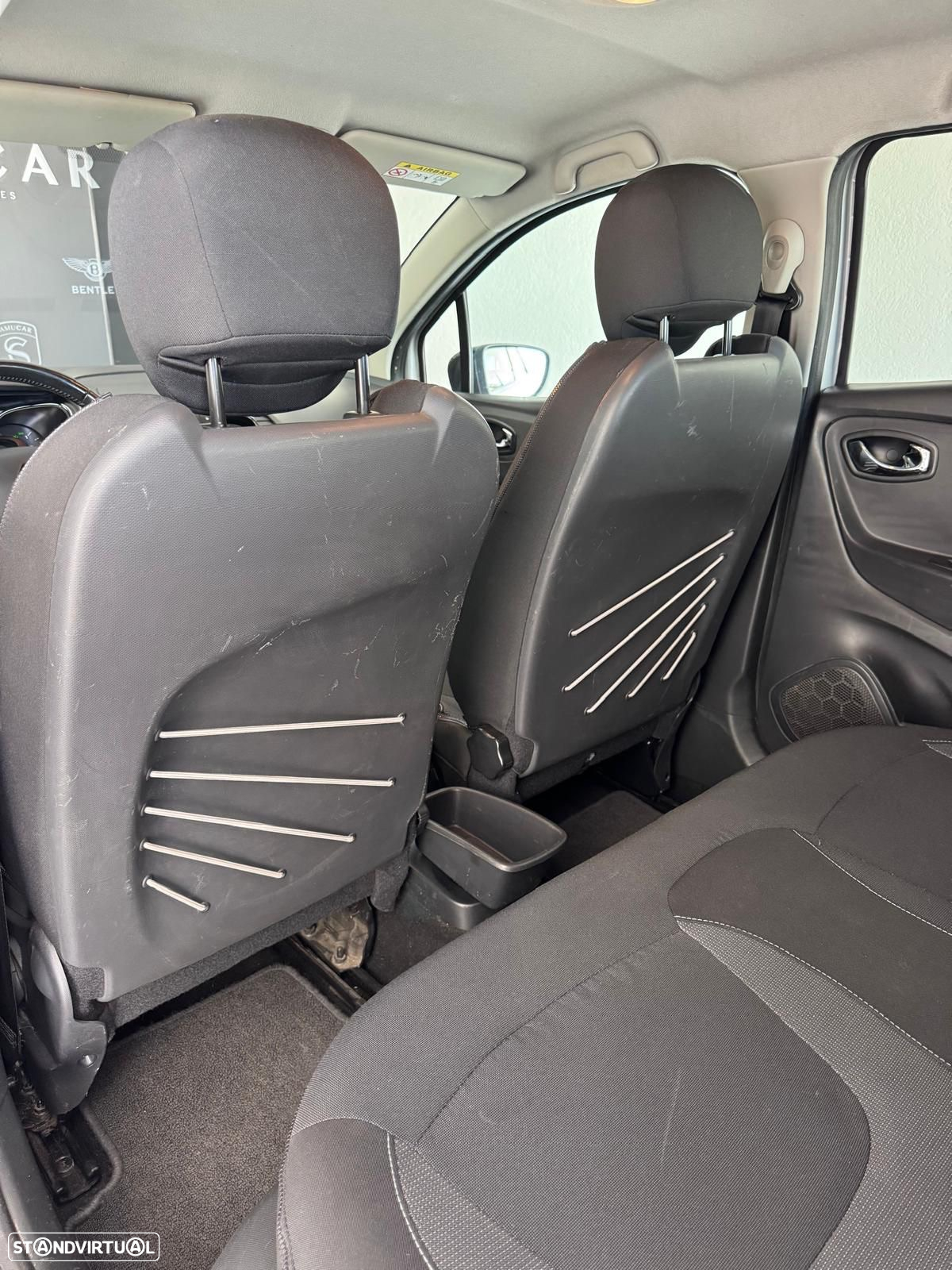 Renault Captur 1.2 TCe Exclusive EDC - 12