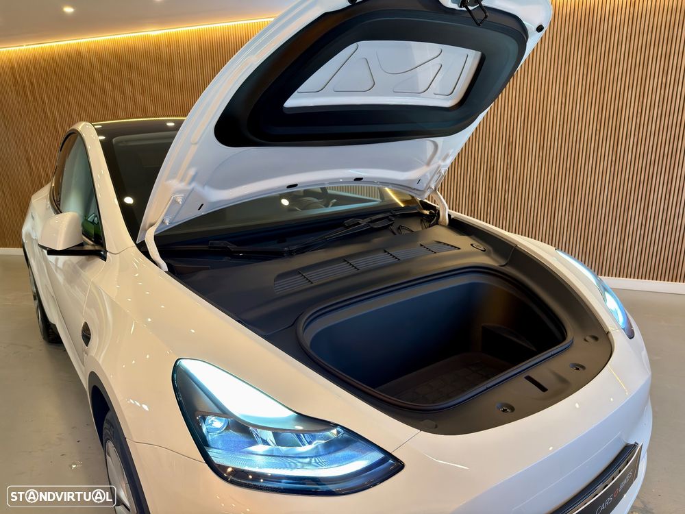 Tesla Model Y Tração Traseira - 43