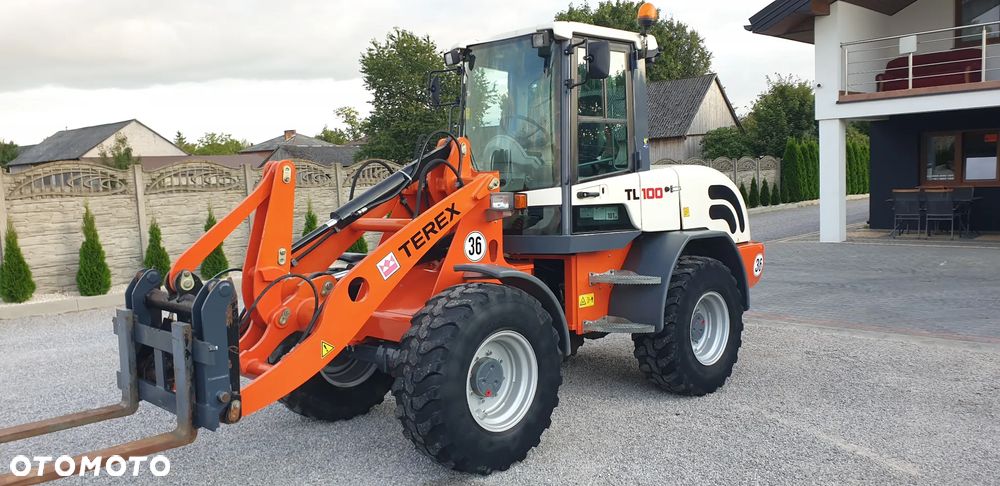 Terex TL100 sprowadzona SUPER STAN!! 6536MTG szybka jazda ŁYŻKA+WIDŁY - 2