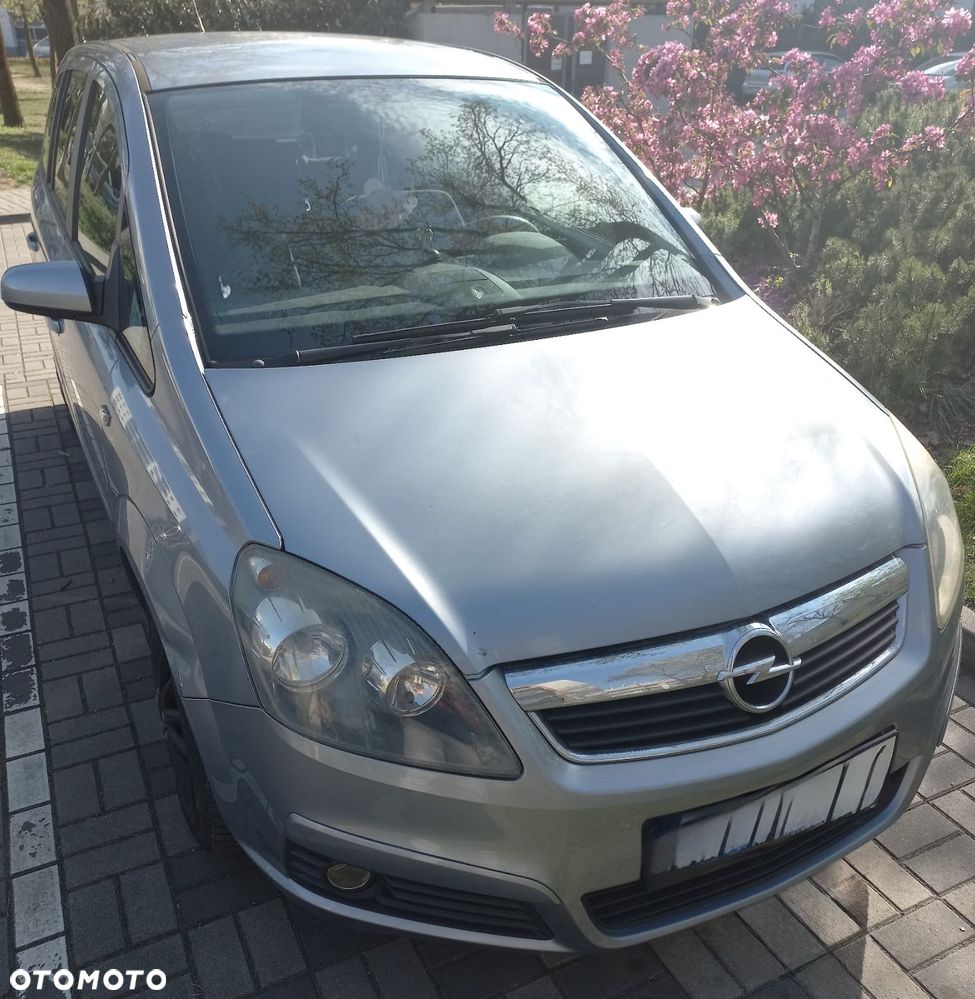 Opel Zafira 1.8 Essentia - 3